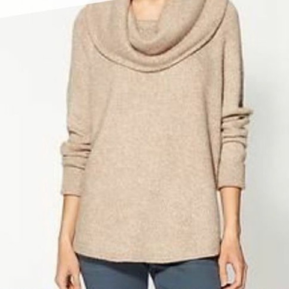 Joie Cowl neck Cashmere blend sweater in tan - Size Small